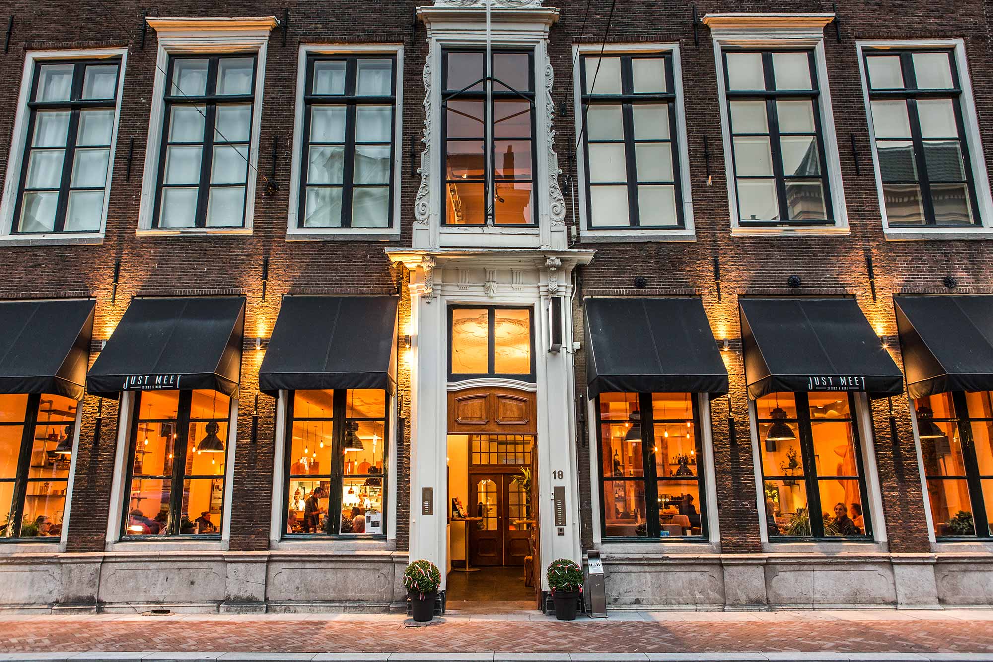 Restaurant Just Meet Leiden